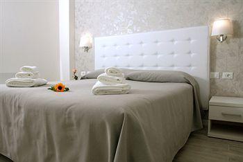 Gardenia Roma